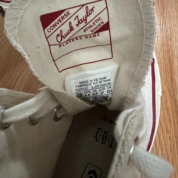 Converse Chuck 70 Vintage Canvas High Top Sneakers, Cream - Women’s 6.5 / Men’s - Picture 3 of 8